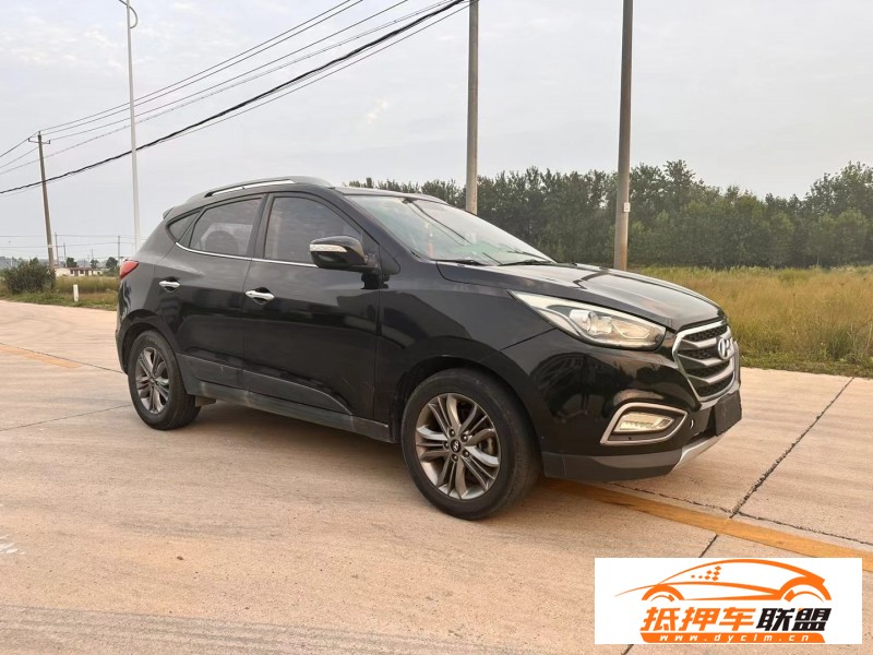  15年現(xiàn)代ix35SUV 