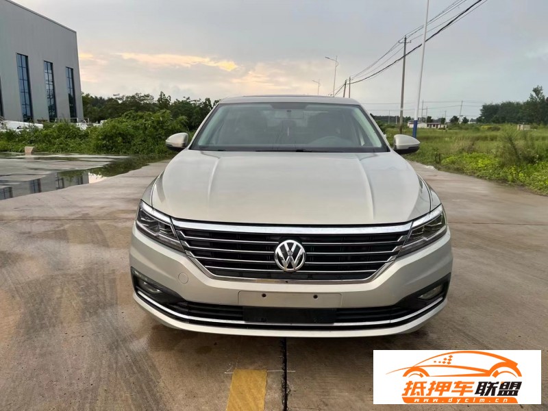  19年大眾朗逸轎車 