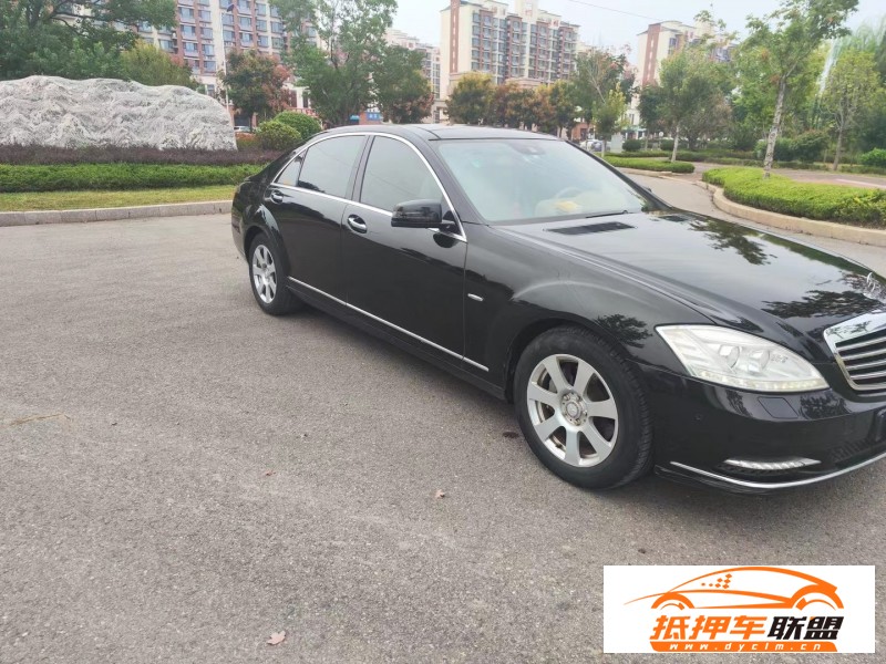  13年奔馳S轎車 