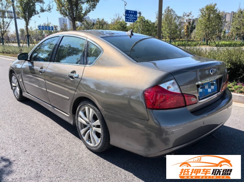  10年英菲尼迪M35轎車 
