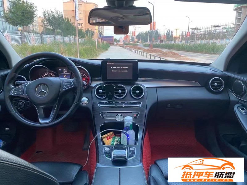  18年奔馳E轎車 