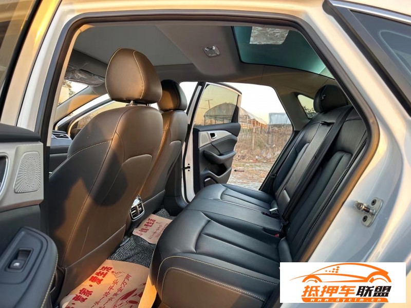  23年榮威i6轎車 