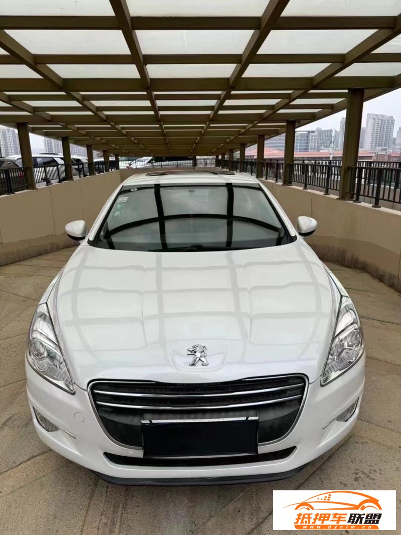  14年標(biāo)致508轎車 