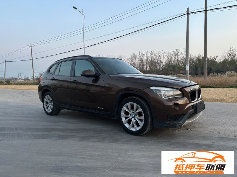  13年寶馬X1SUV 