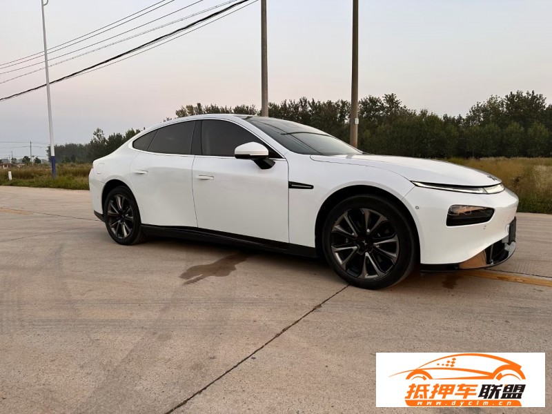 21年小鵬汽車P7轎車 