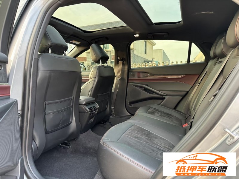  22年福特蒙迪歐轎車 