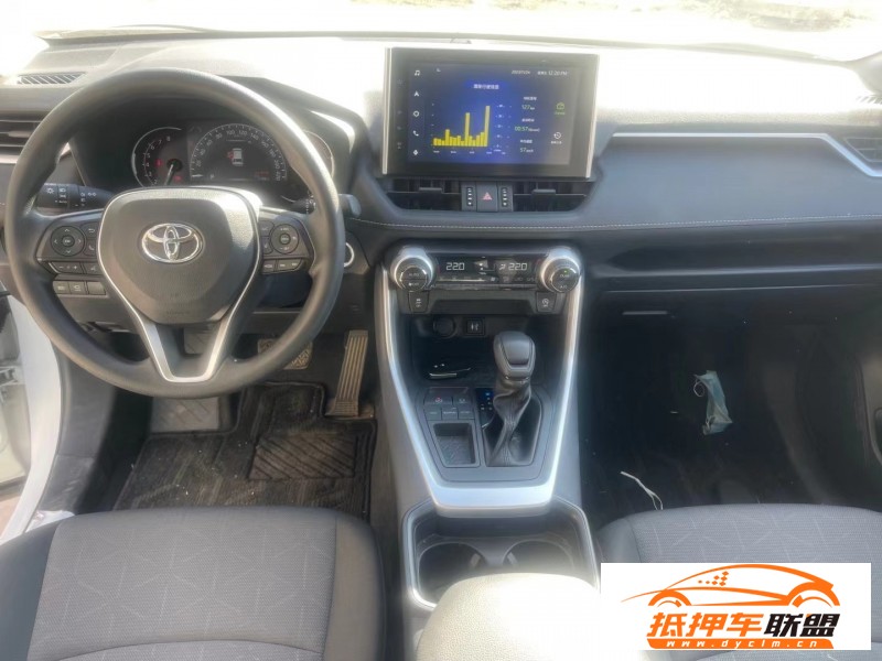  22年豐田RAV4榮放SUV 