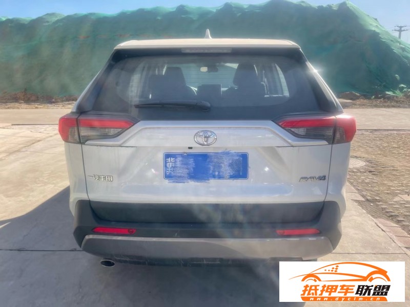 22年豐田RAV4榮放SUV 