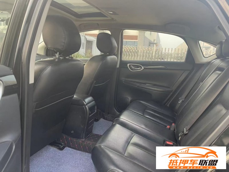  17年日產(chǎn)軒逸轎車 
