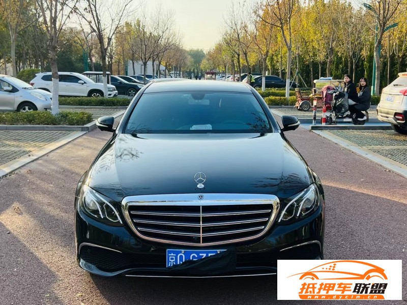  19年奔馳E轎車 