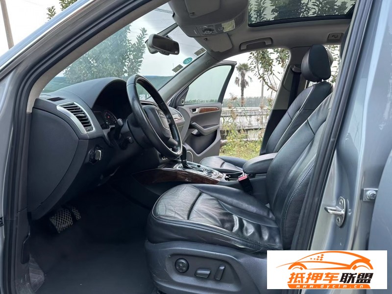  11年奧迪Q5轎車 