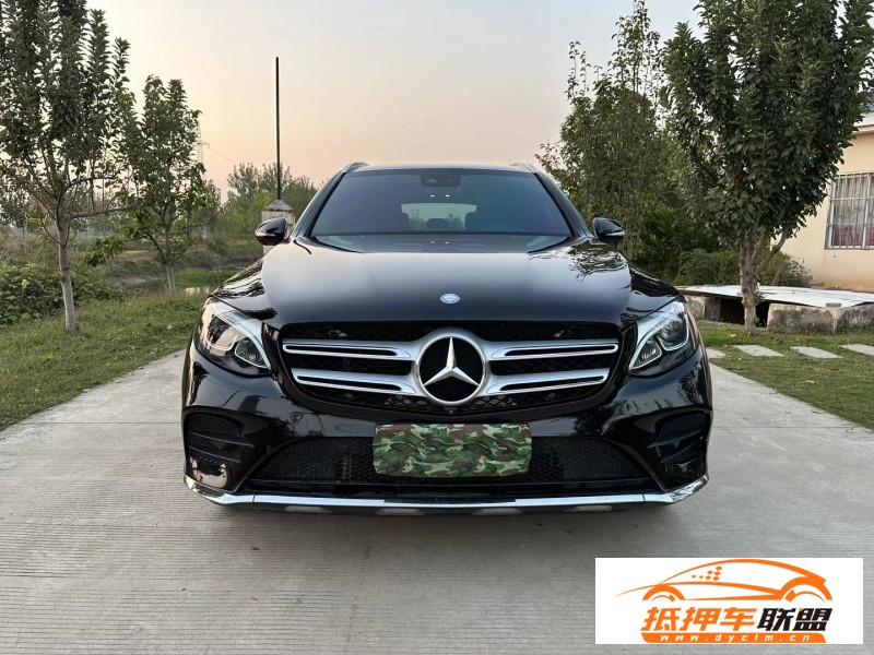  17年奔馳GLC轎車 
