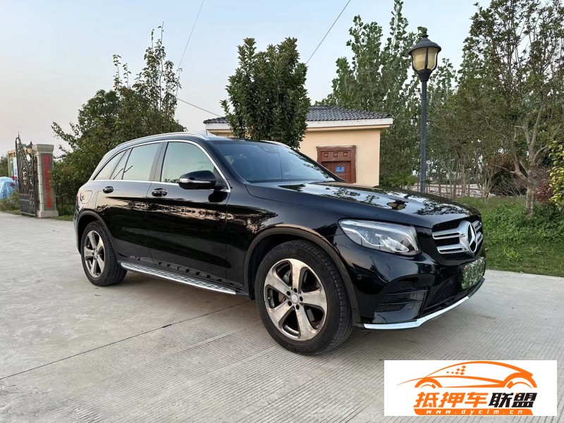  17年奔馳GLC轎車 