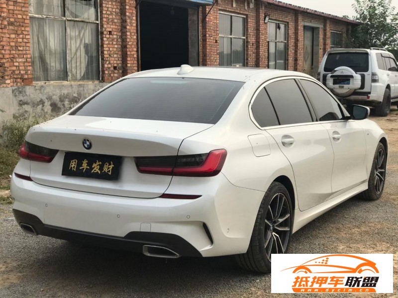  21年寶馬3系轎車 