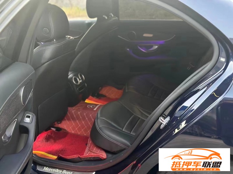  19年奔馳C轎車 