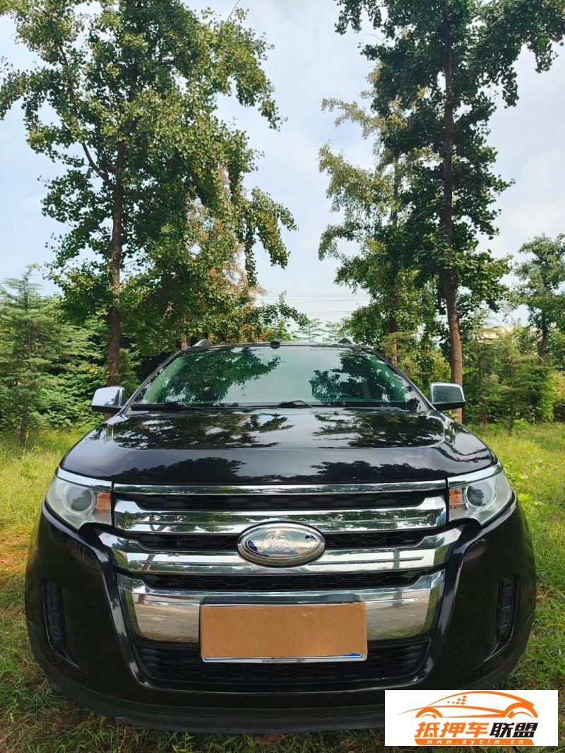  12年福特銳界轎車 
