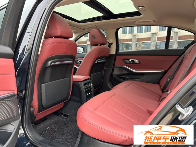  21年寶馬3系轎車 