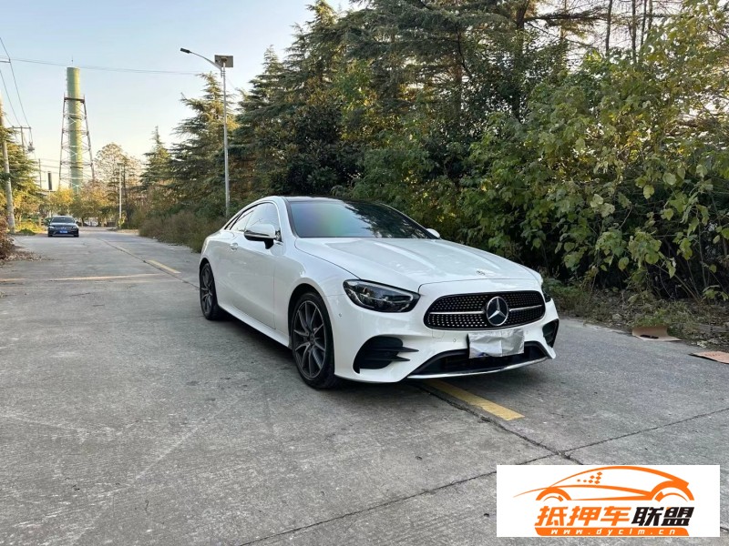  22年奔馳E轎車 