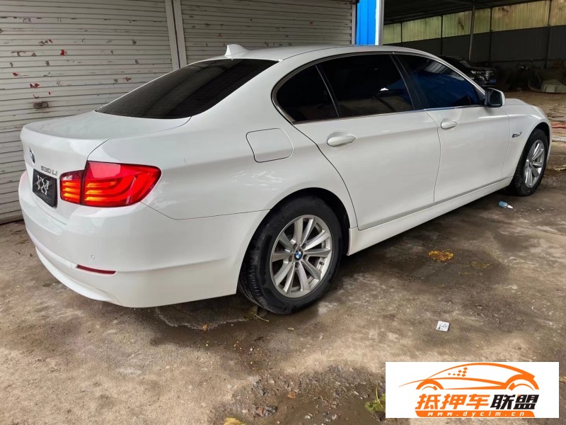  13年寶馬5系轎車 