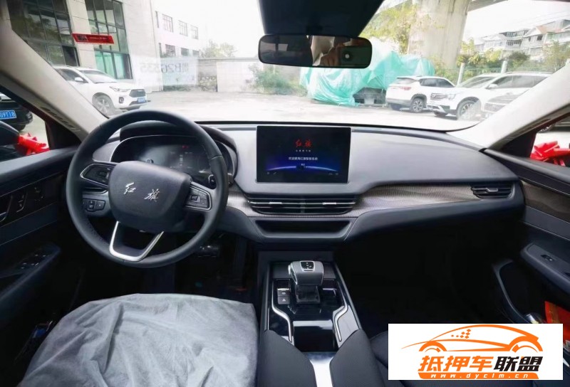  23年紅旗EQM5轎車 