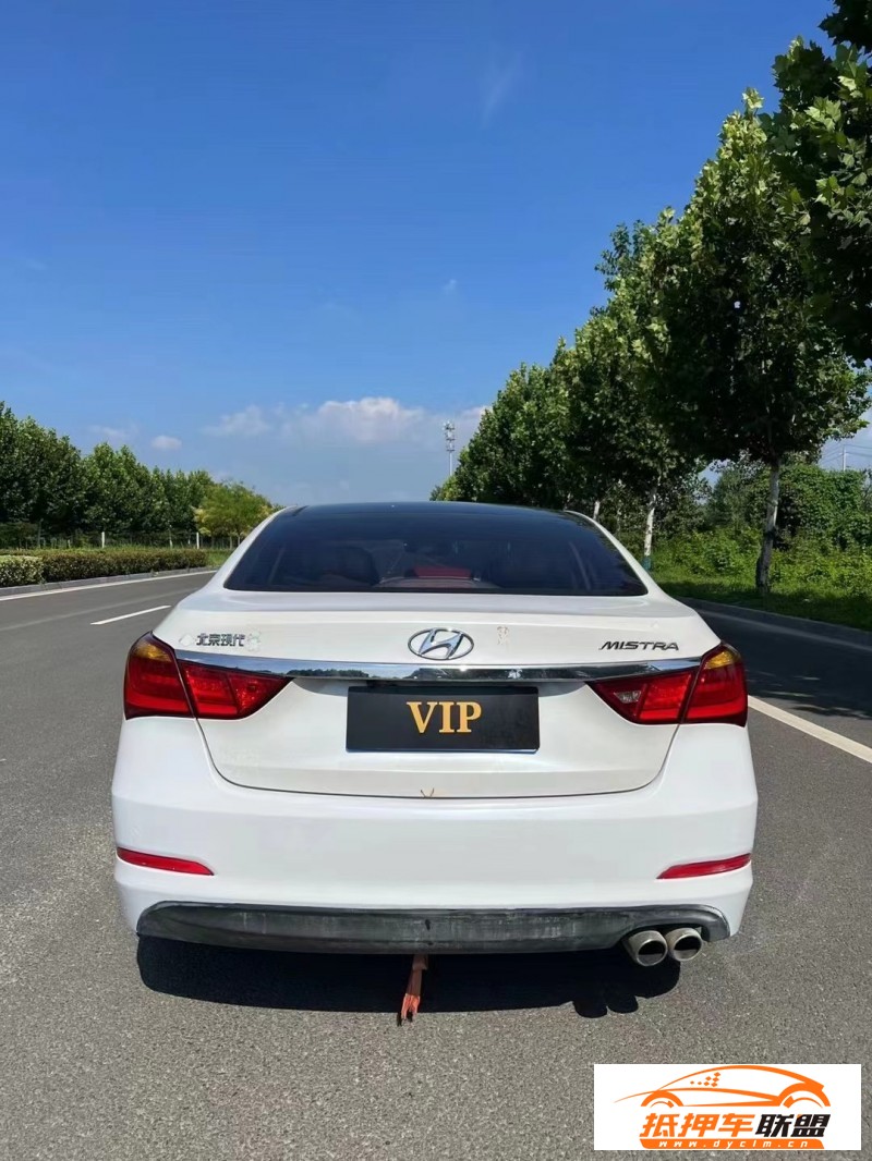  15年現(xiàn)代名圖轎車 