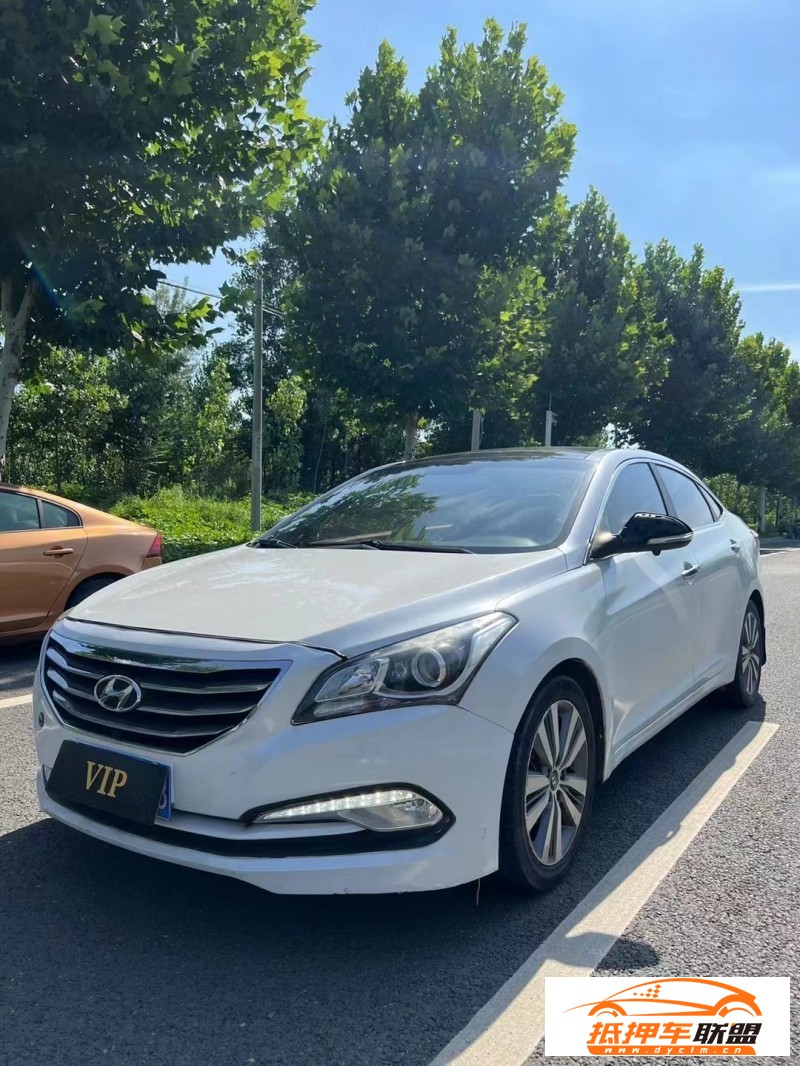  15年現(xiàn)代名圖轎車 