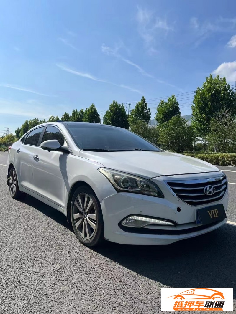  15年現(xiàn)代名圖轎車 