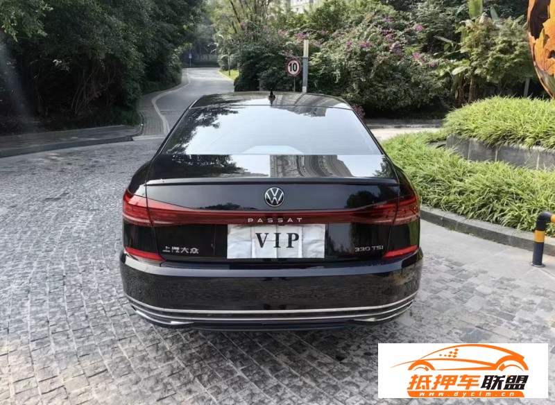  22年大眾帕薩特轎車 