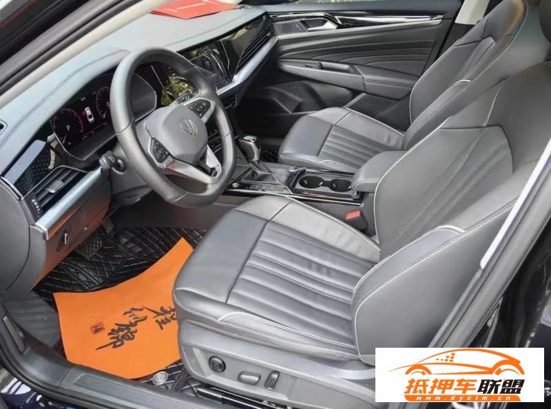  22年大眾帕薩特轎車 