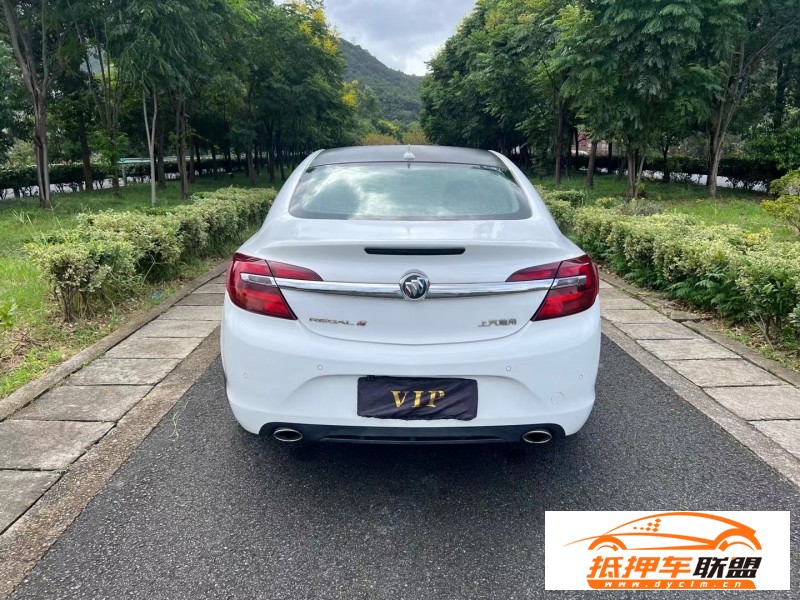  16年別克君威轎車 