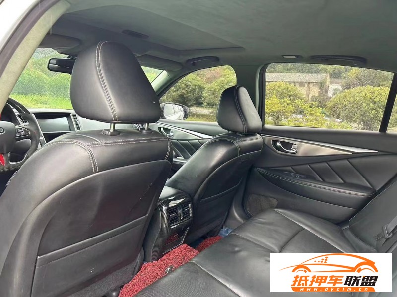  14年英菲尼迪Q50轎車 
