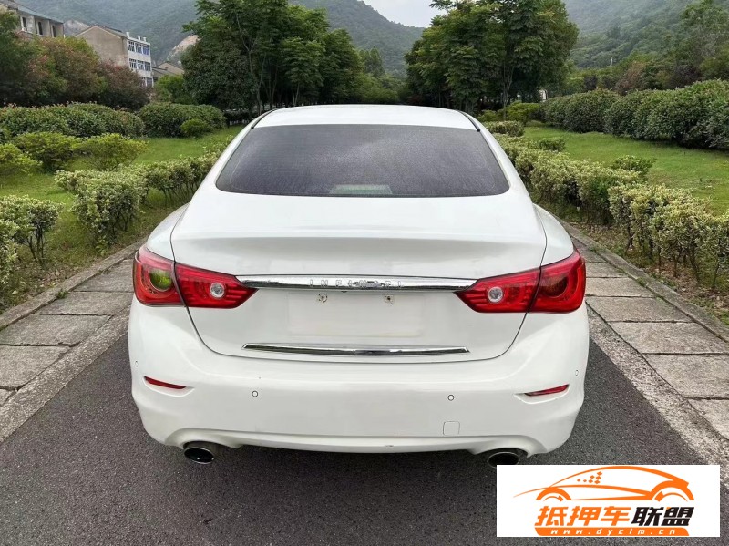  14年英菲尼迪Q50轎車 