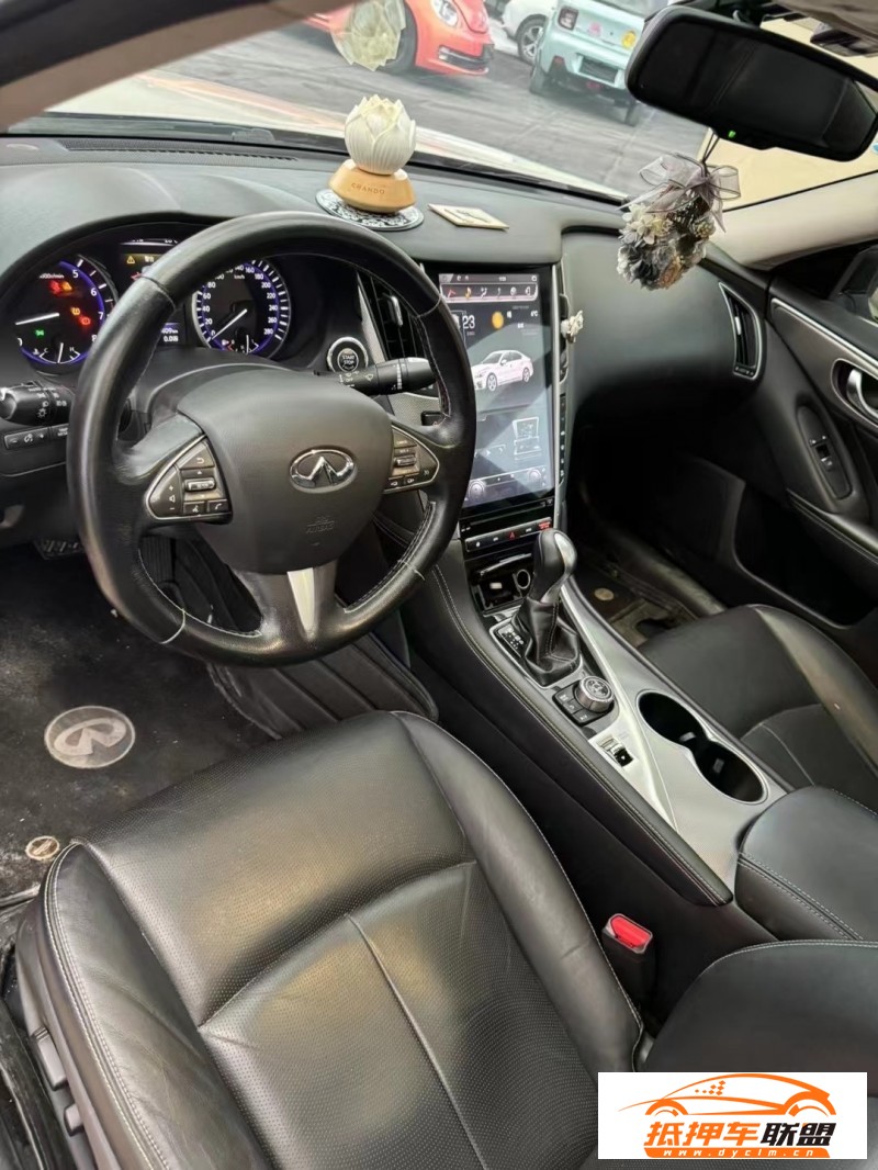  16年英菲尼迪Q50L轎車 