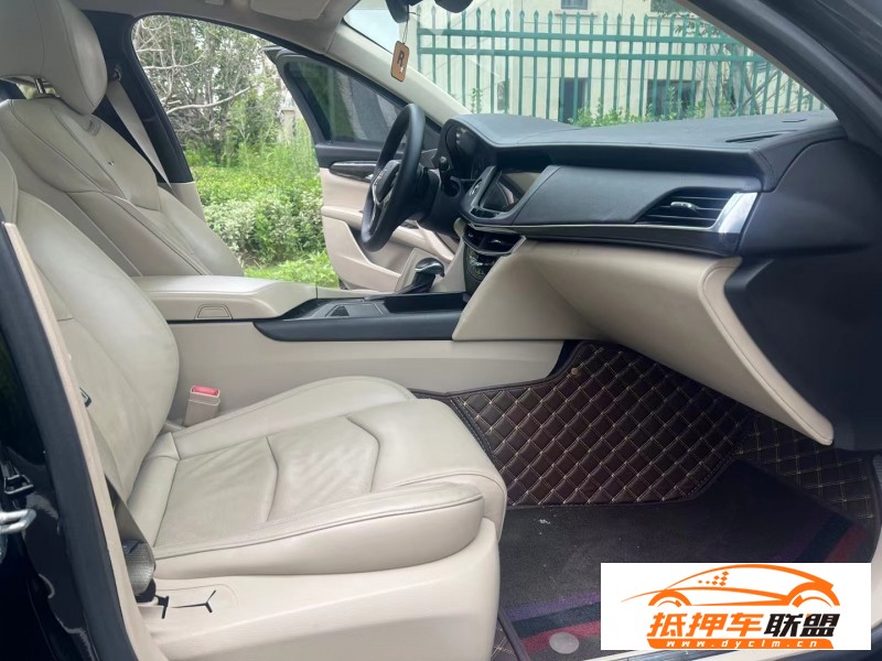 16年凱迪拉克CT6轎車 