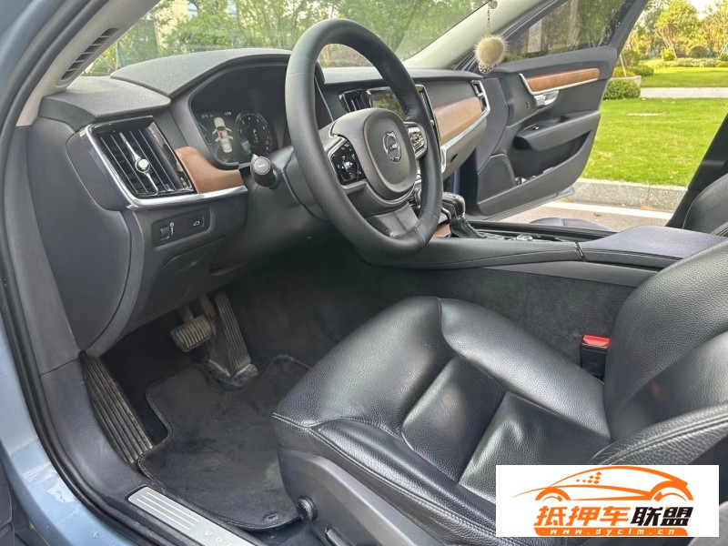 18年沃爾沃S90轎車 