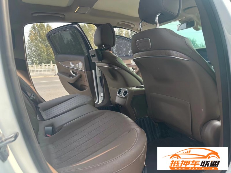  18年奔馳E轎車(chē) 