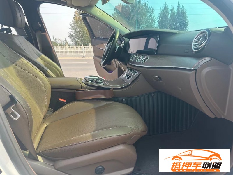  18年奔馳E轎車(chē) 