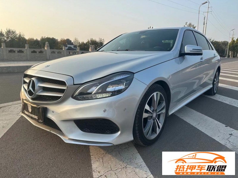  14年奔馳E轎車 