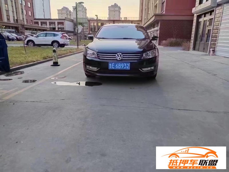 12年大眾帕薩特轎車 