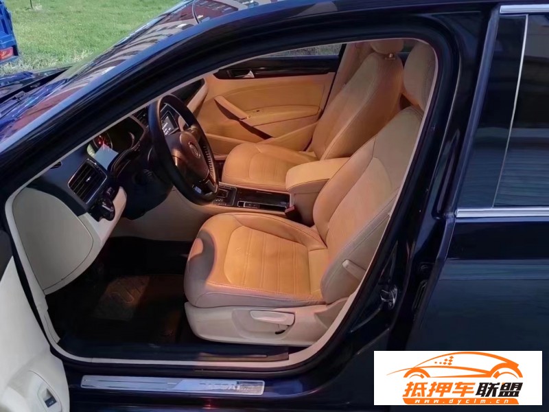  12年大眾帕薩特轎車 