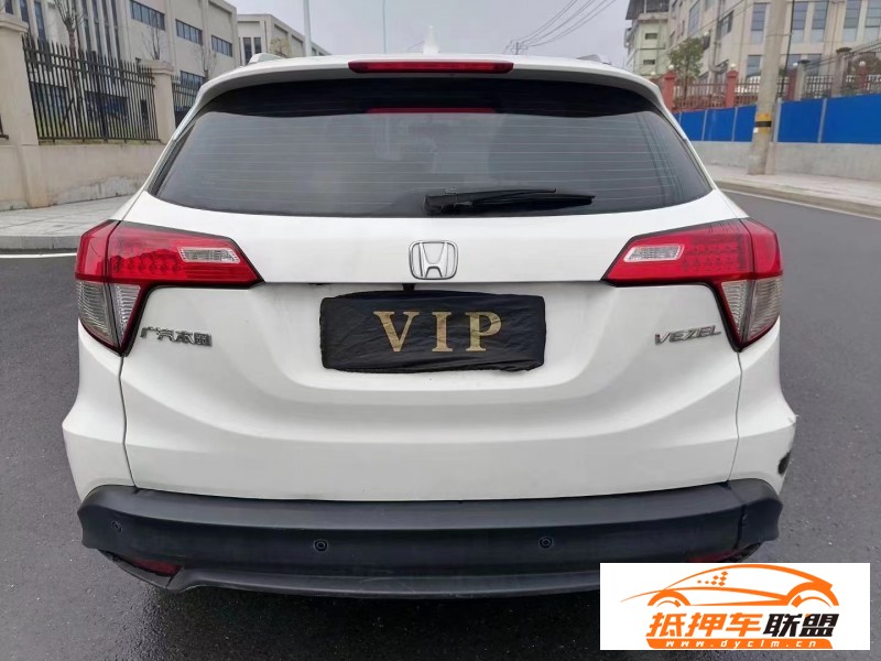  21年本田繽智轎車 