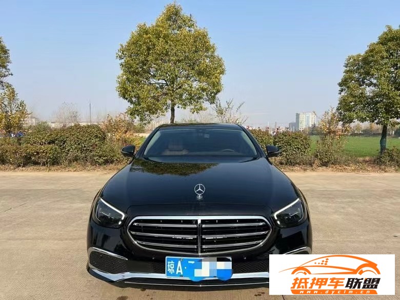  21年奔馳E轎車 