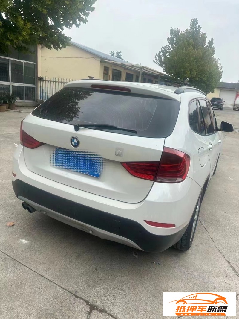  16年寶馬X1SUV 