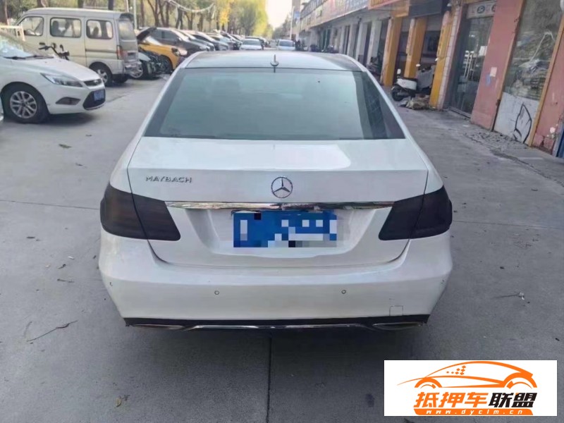  15年奔馳E轎車 