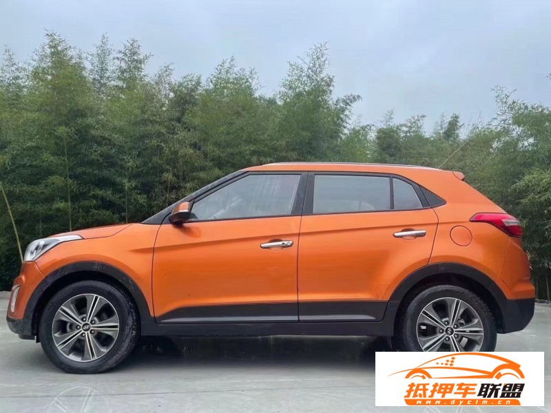  16年現(xiàn)代ix25SUV 
