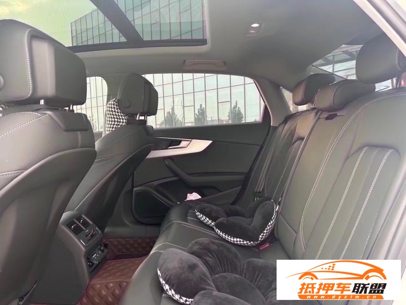  23年奧迪A4L轎車 