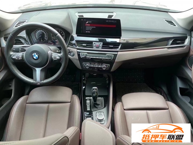  20年寶馬X1SUV 