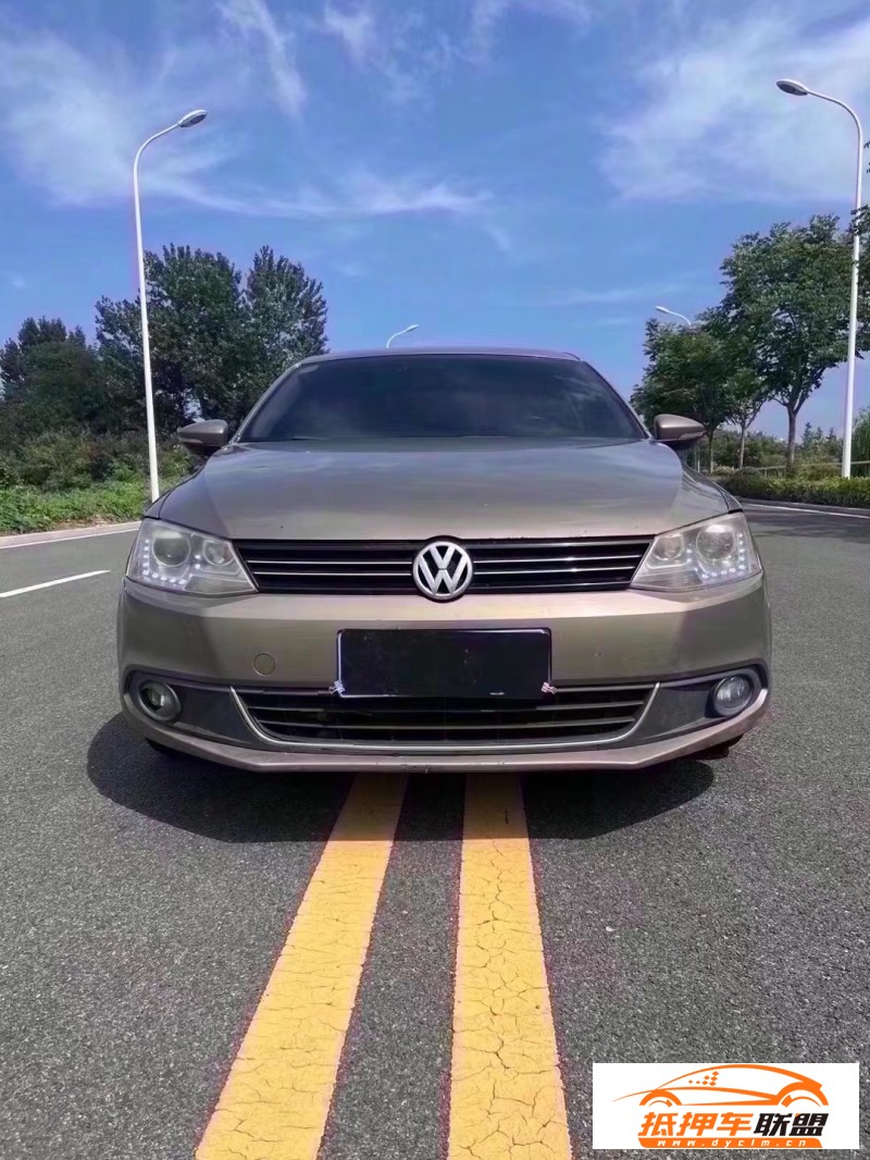  15年大眾速騰轎車 