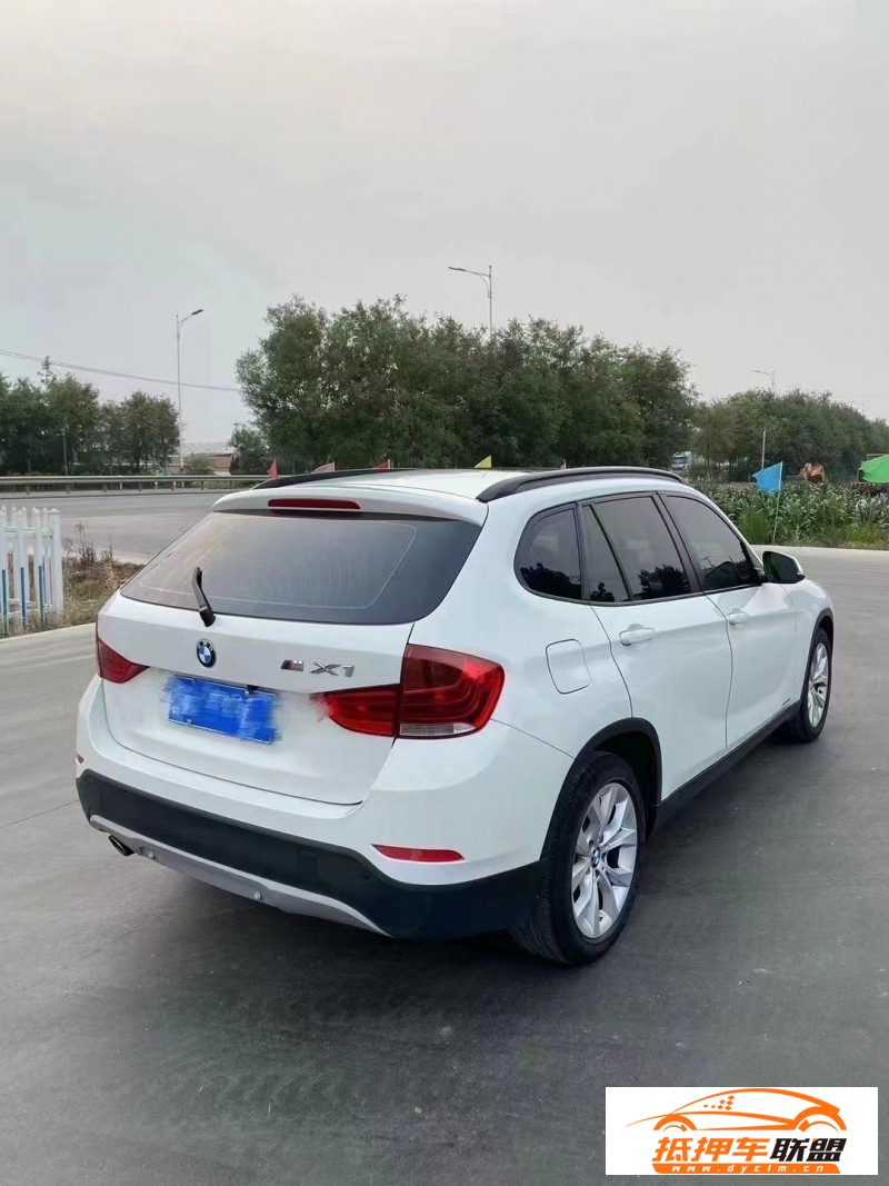  14年寶馬X1SUV 