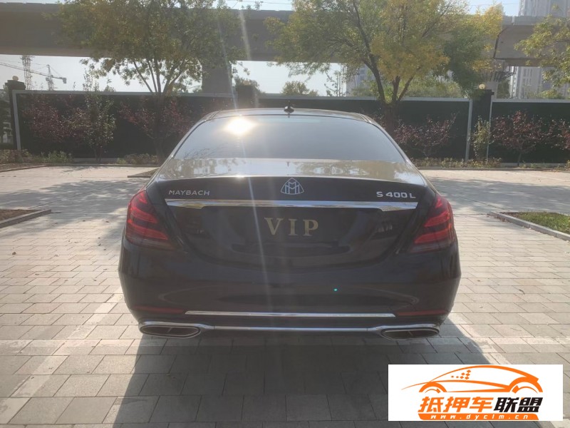  16年奔馳S轎車 
